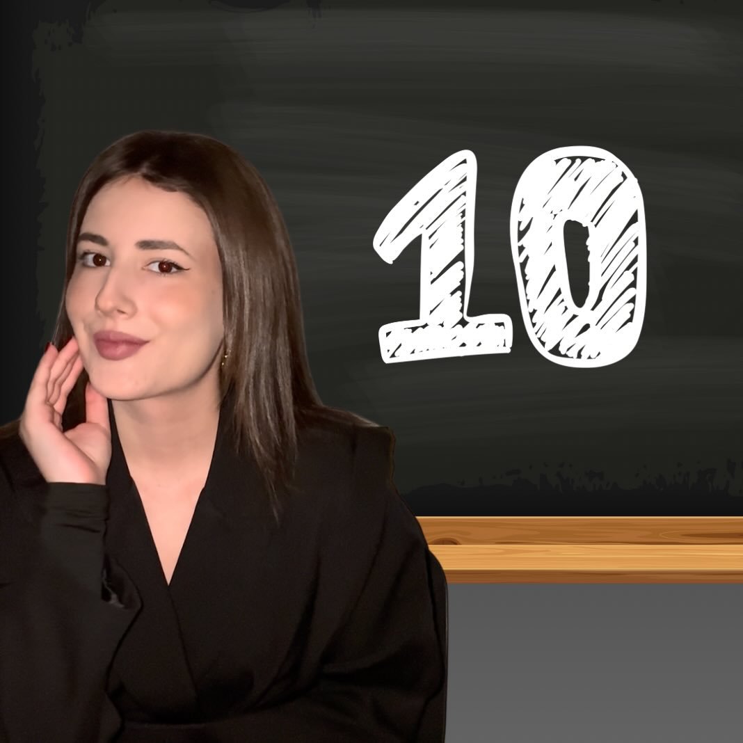 Cristiana - Profesor de Română